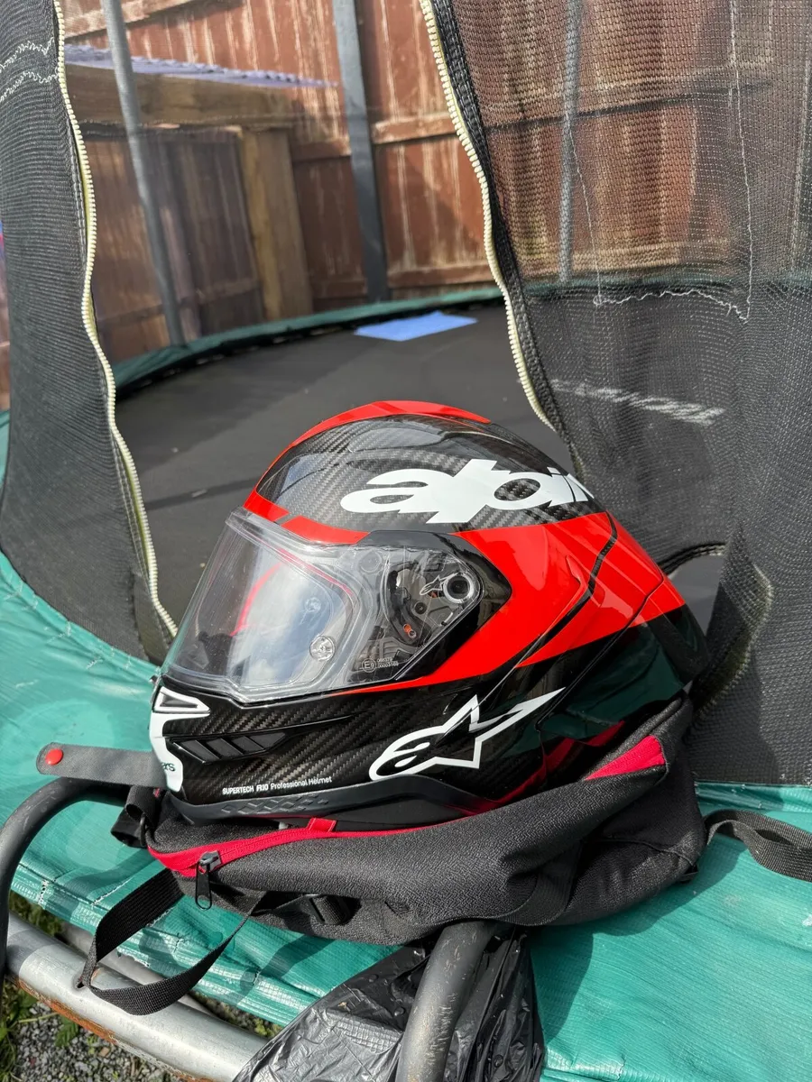 Helmet jacket - Image 3