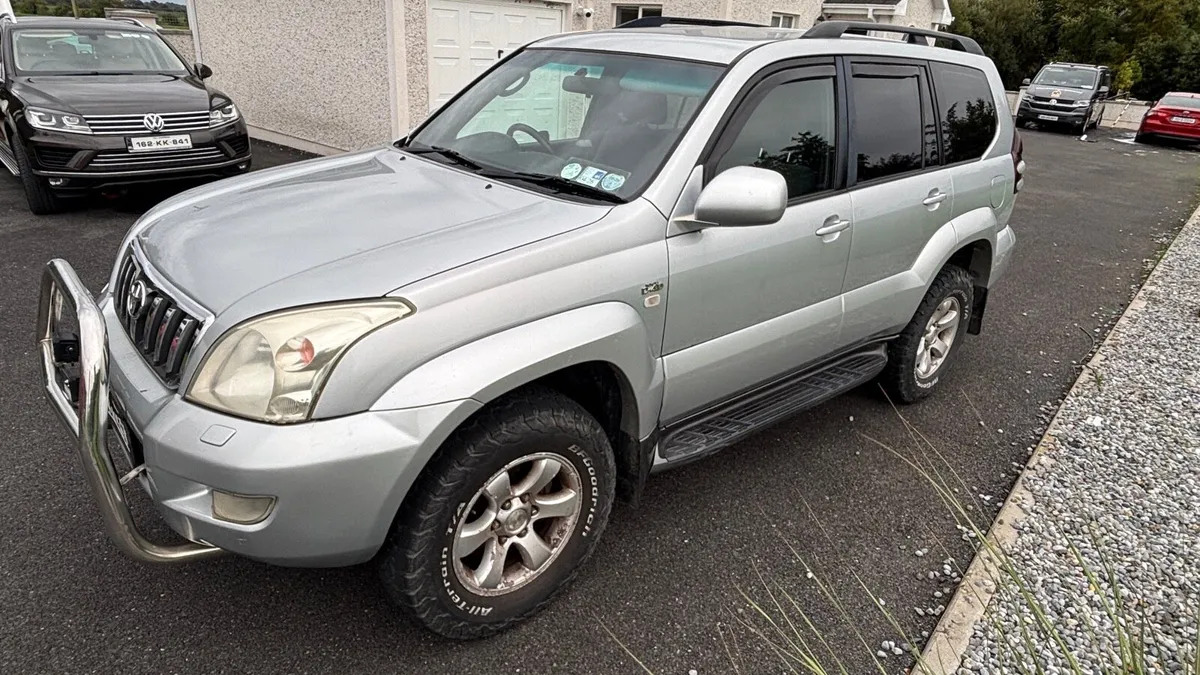 Toyota Landcruiser crew cab new Cvrt - Image 3