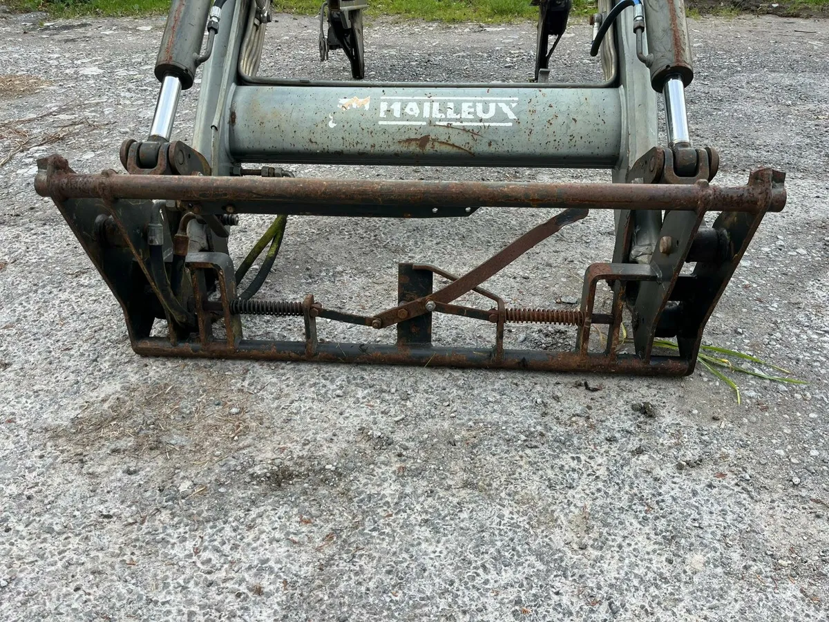 Mailleux mx 80 loader - Image 4