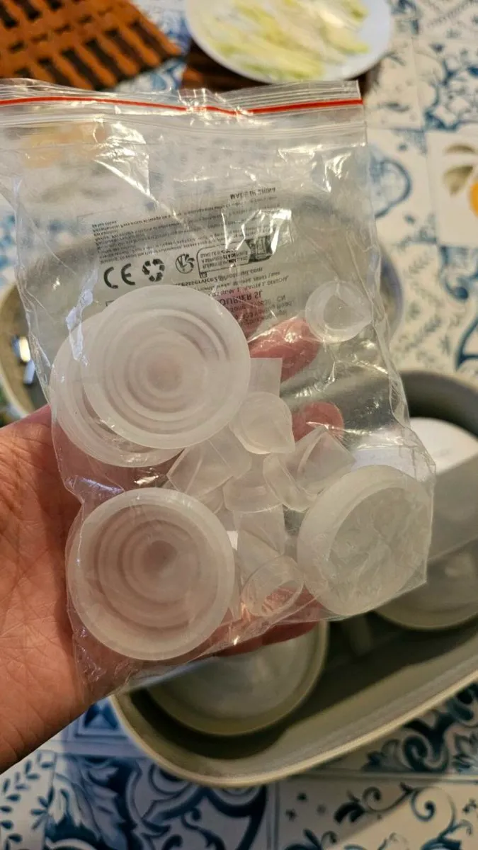 Momcozy Double M5 Wearable Electric Breast Pump - Image 4