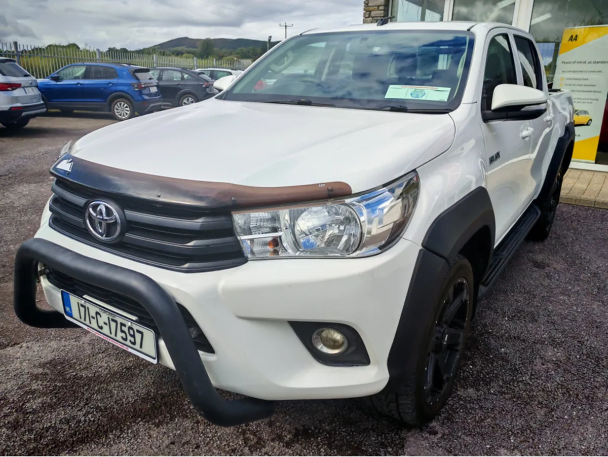 TOYOTA HILUX 2.4 D-4D ACTIVE D/C 4WD 1 148BHP DC 1 - Image 4
