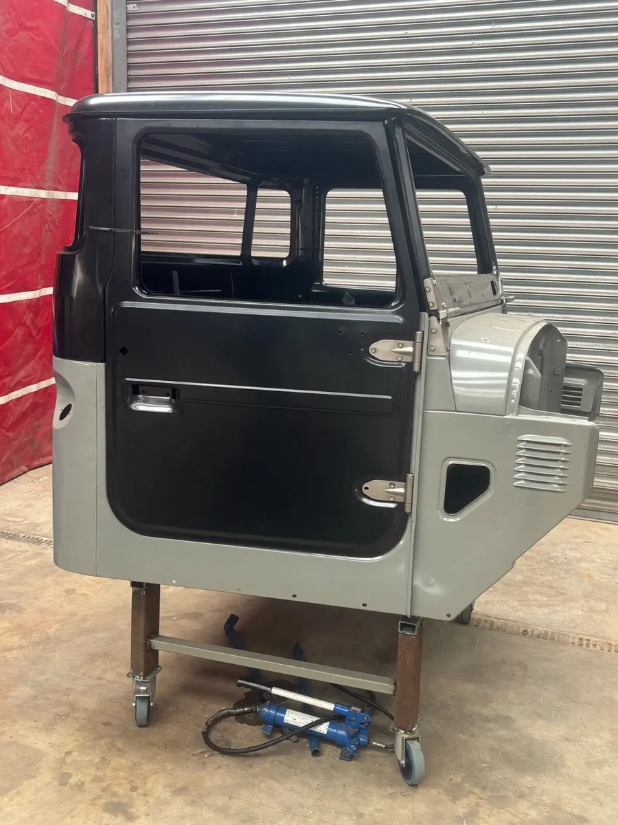 B j Land cruiser New PANELS - Image 2