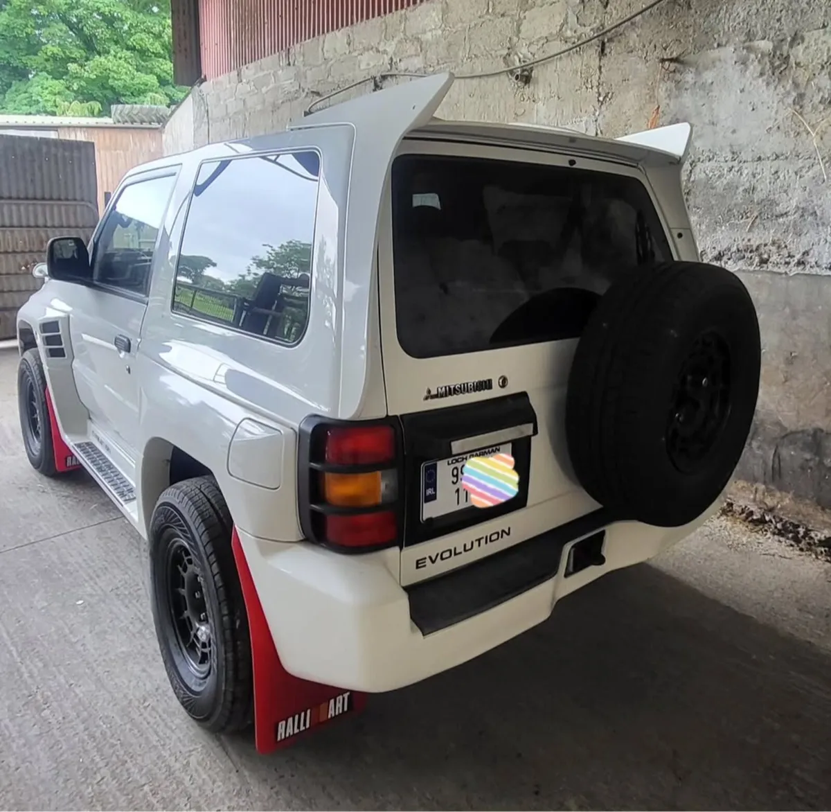 Mitsubushi pajero - Image 4