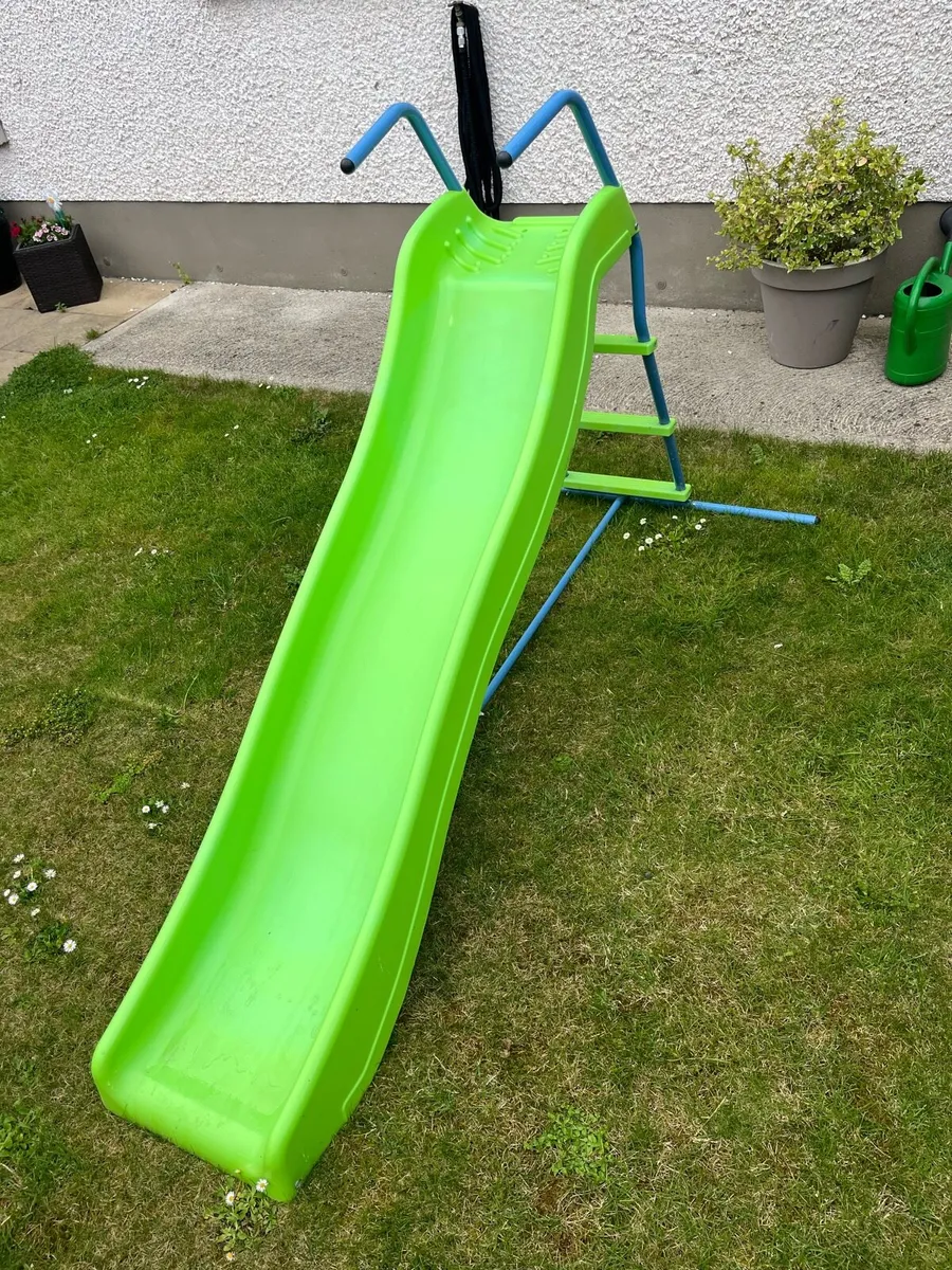 Slide and swing - Image 1