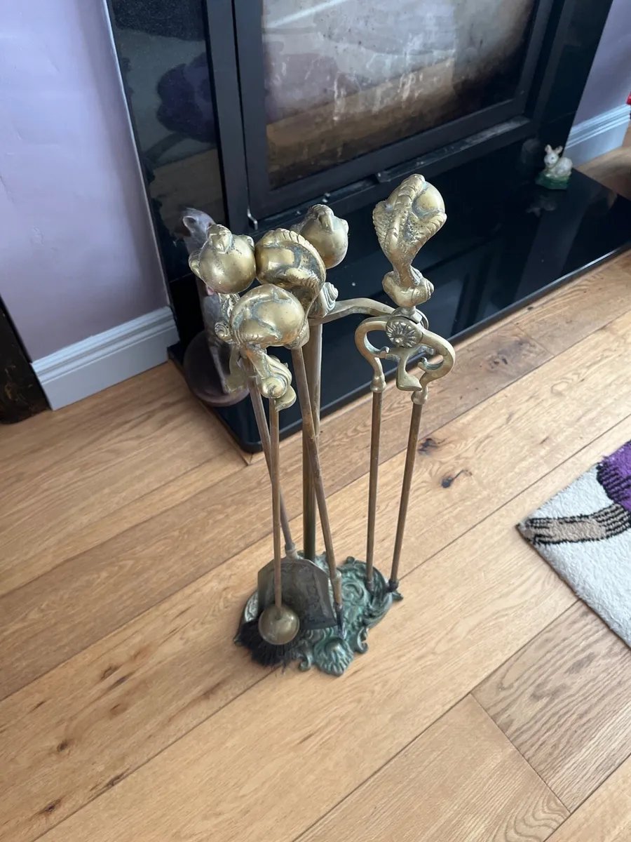 Brass ball and claw companion set - Image 1