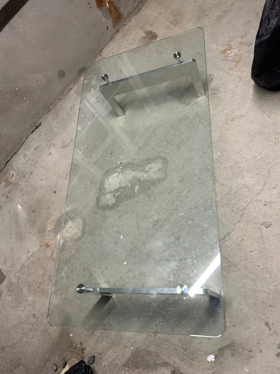 Glass Coffee table - Image 2