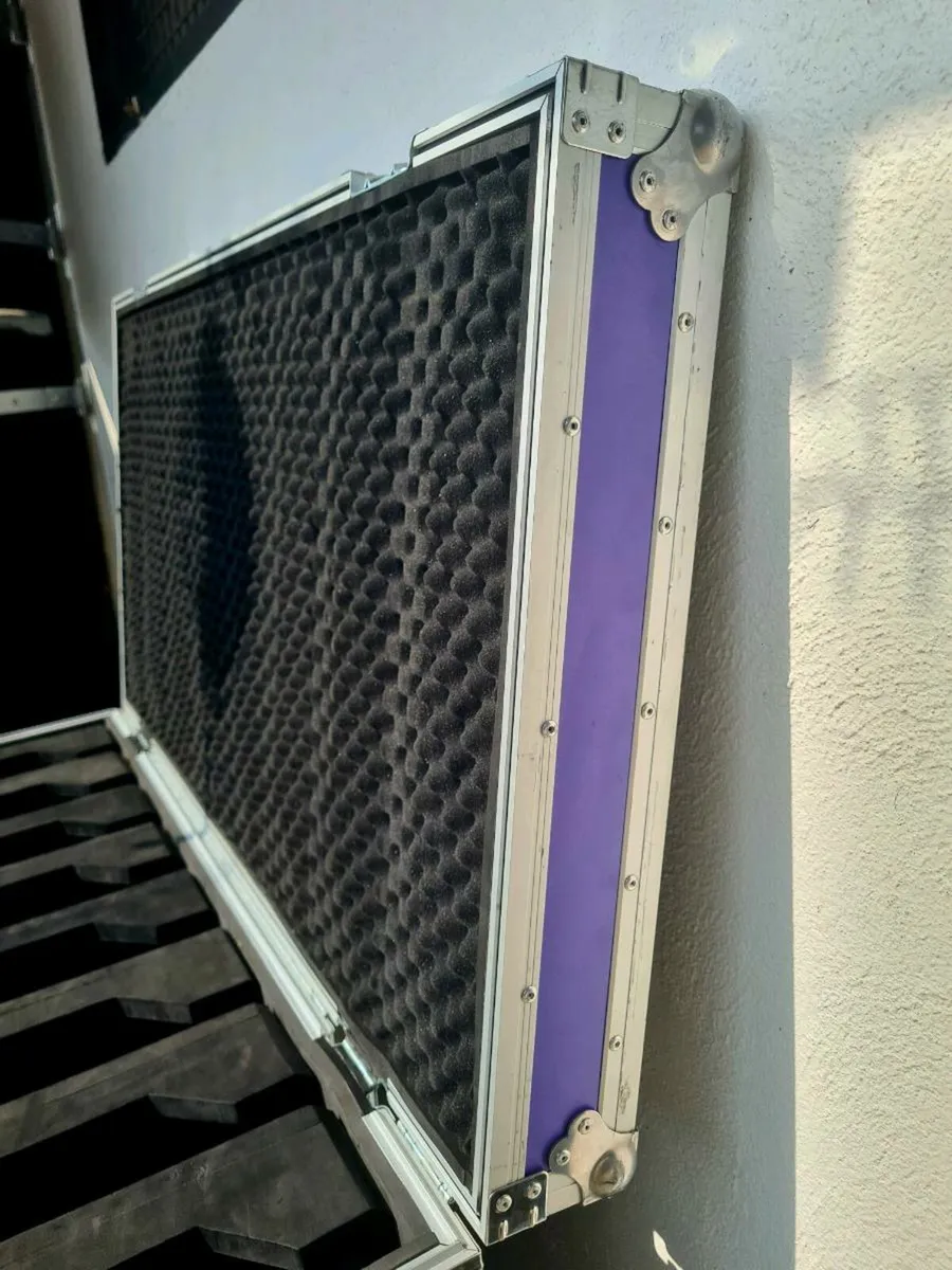 Top-of-the-line Flight Cases - RRP 800 Euro - Image 3