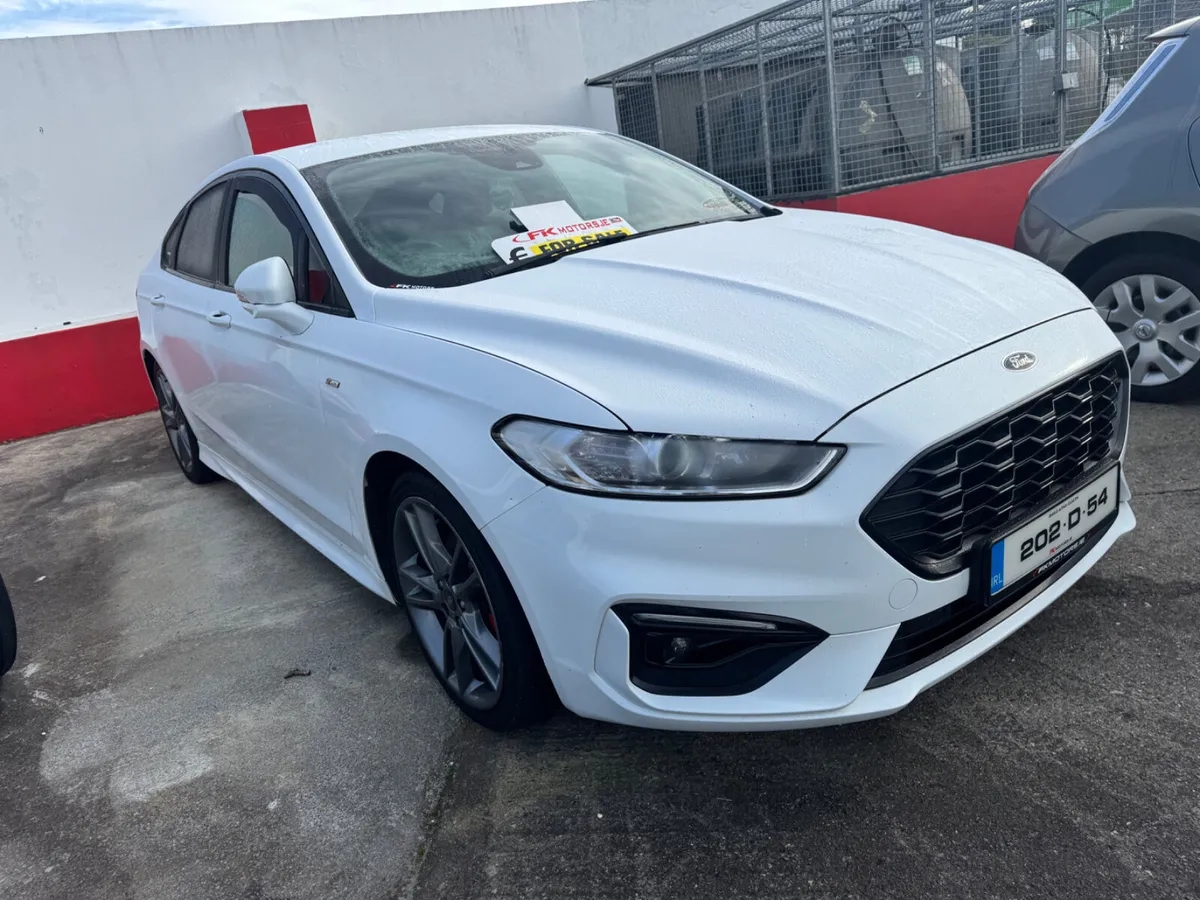 Ultimate tinted wind deflectors delivered - Image 1