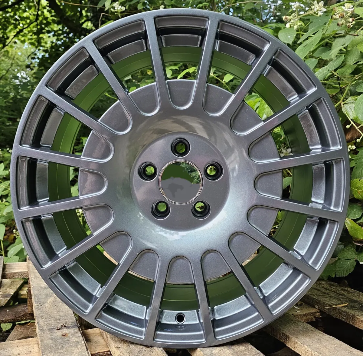 18” 5x108 grey alloys and tyres