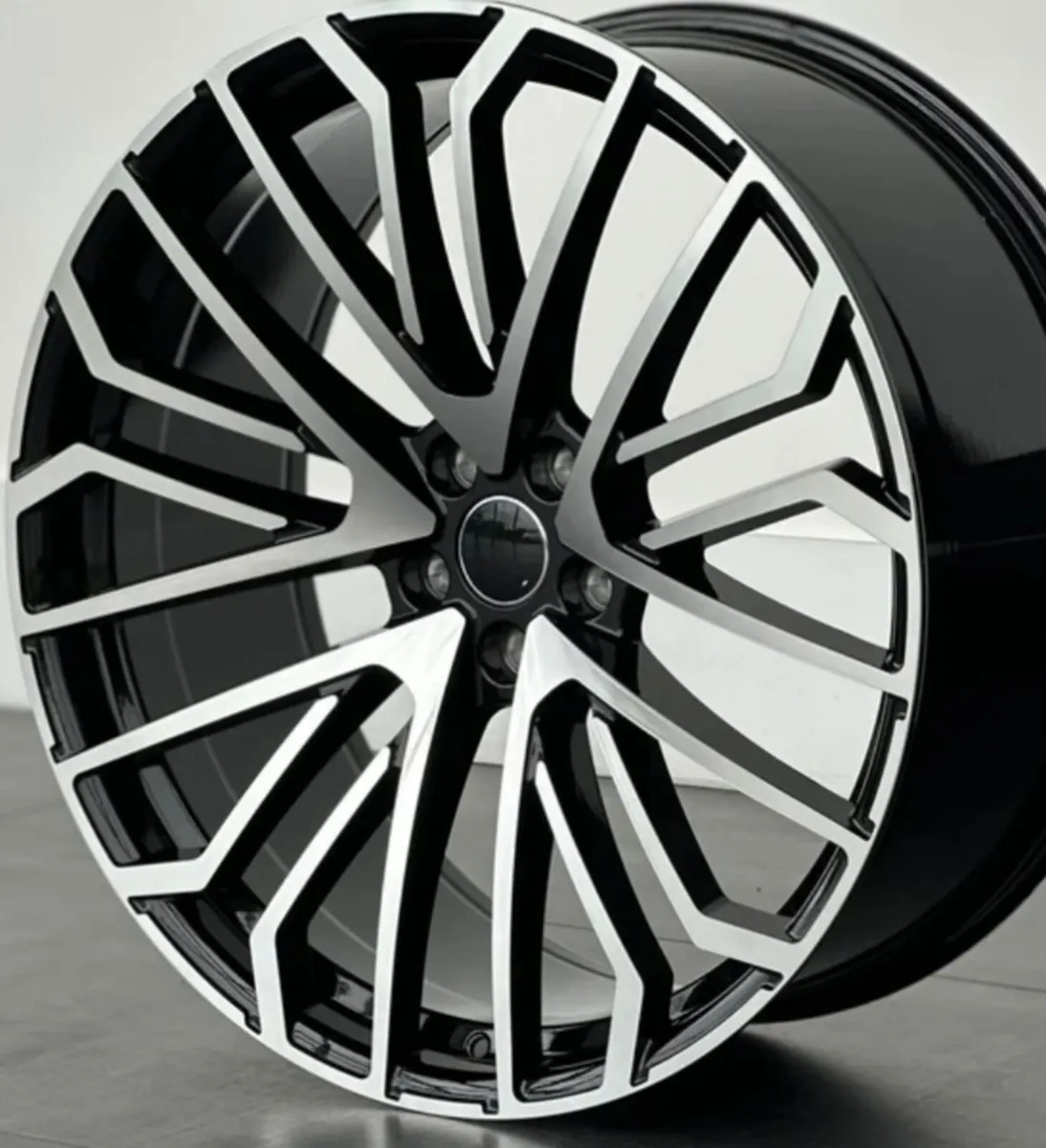 20” 5x112 alloys and tyres