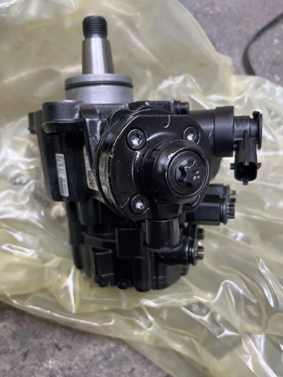Massey Ferguson Injector Pump - Image 4