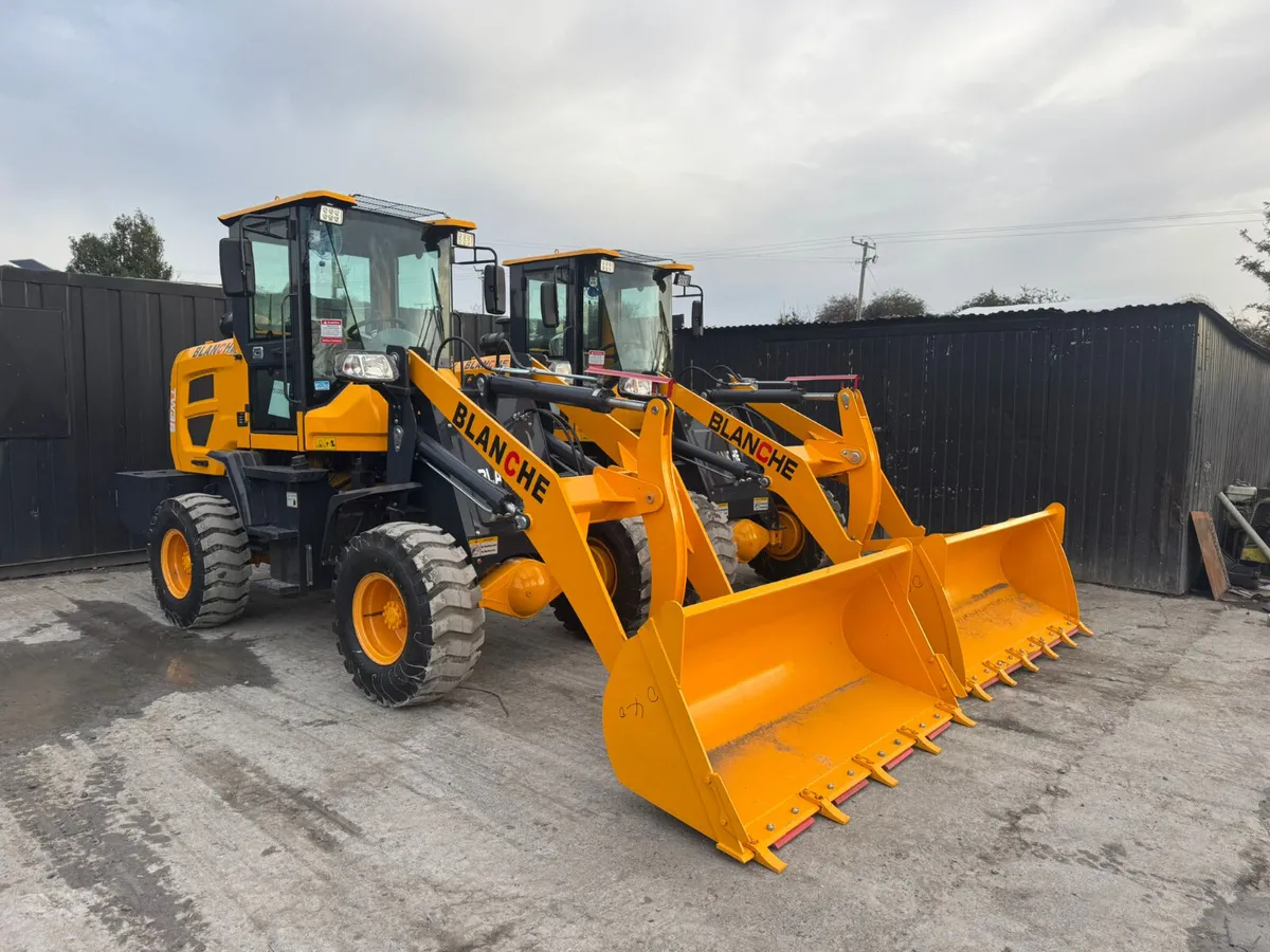Blanche TW36 Wheeled Loader, Bucket - Image 3