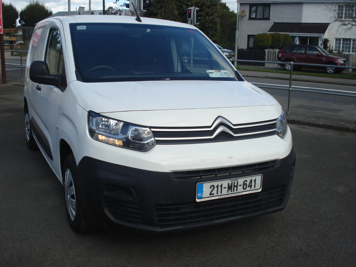 Citroen Berlingo 2021 - Image 1