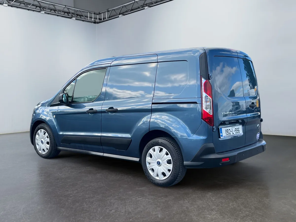 2019 FORD TRANSIT CONNECT SWB Trend HP 1.5 - Image 3