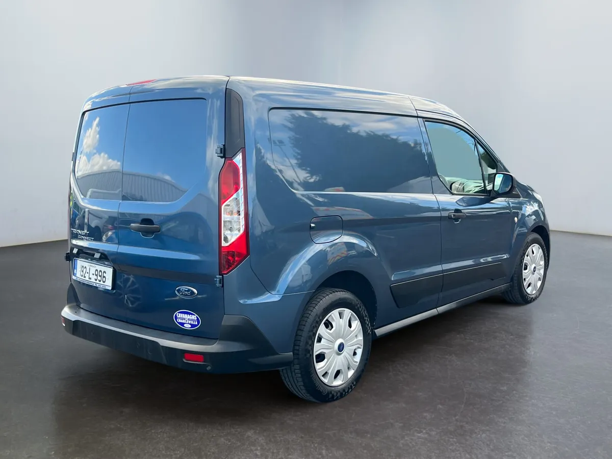 2019 FORD TRANSIT CONNECT SWB Trend HP 1.5 - Image 4