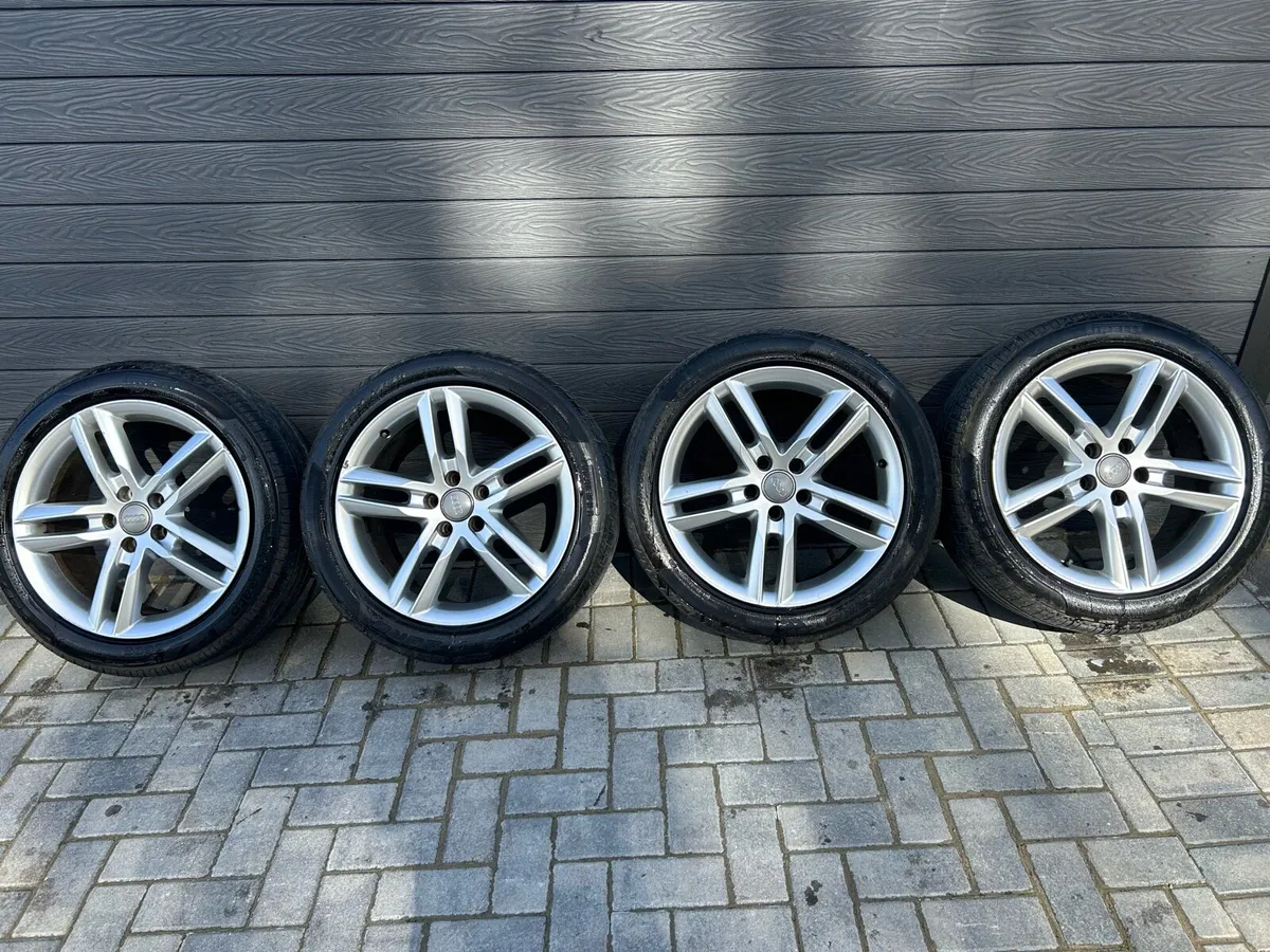 18” GENUINE AUDI A6 ALLOY WHEELS & TYRES - Image 2