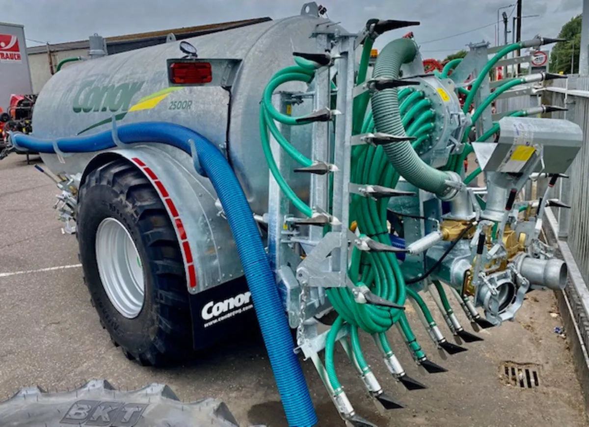 Conor 2500R slurry tanker with trailing Shoe - Image 2