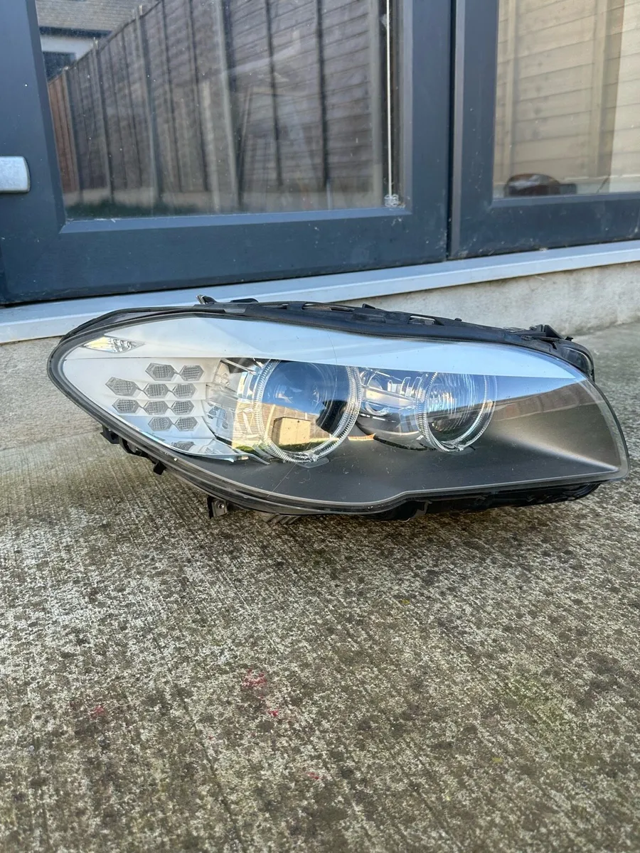 BMW Xenon Headlight- 5 series F10, F11, GT F07 - Image 1