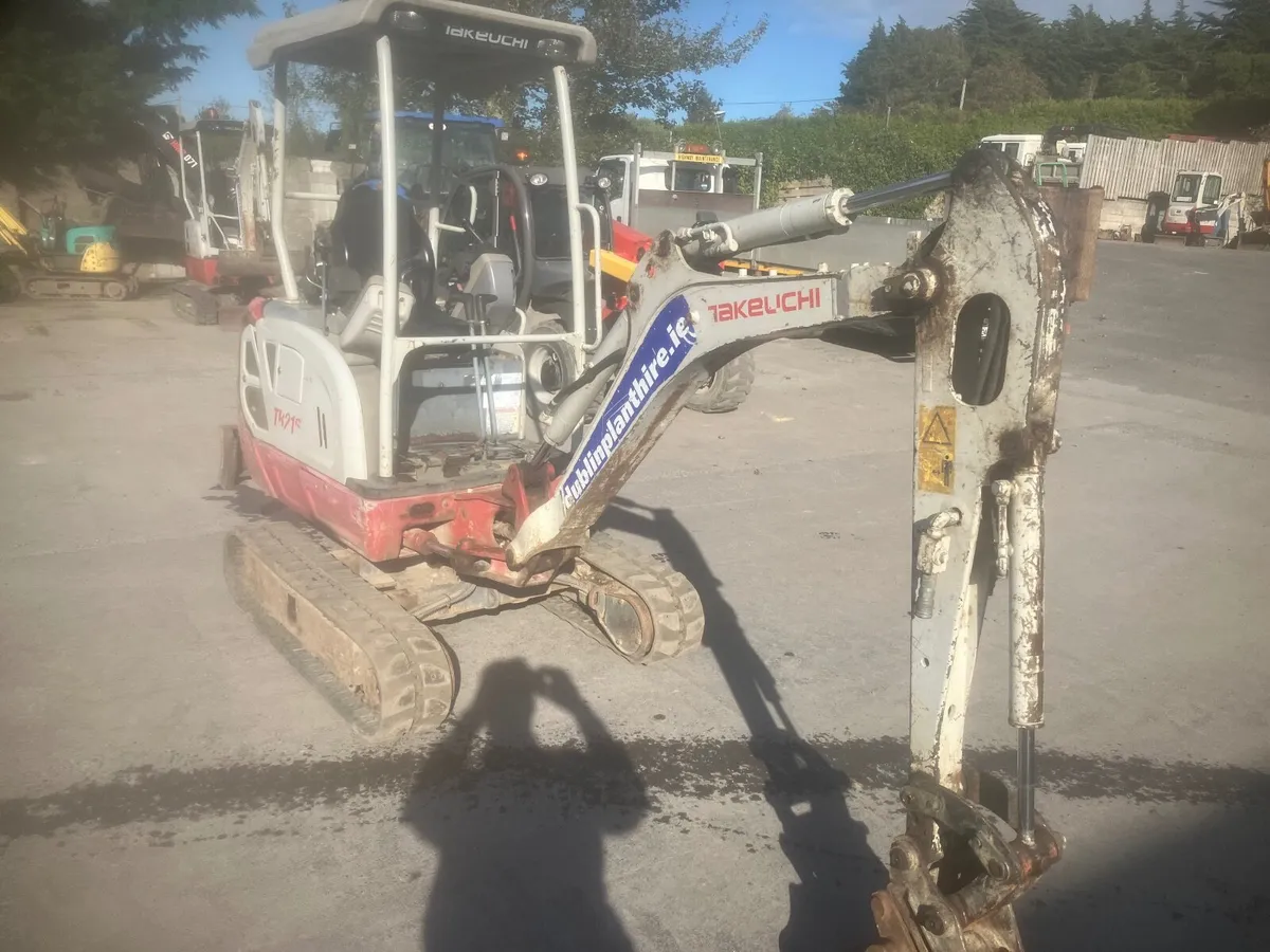 Takeuchi tb216 - Image 4