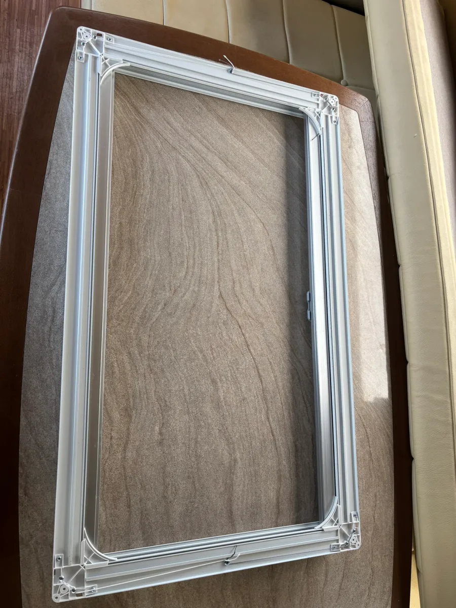 Caravan motorhome new window - Image 4