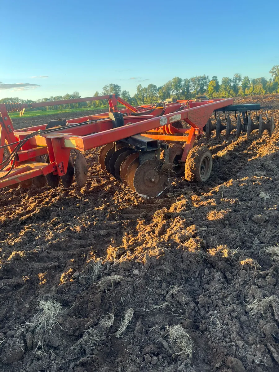 Disc harrow - Image 1