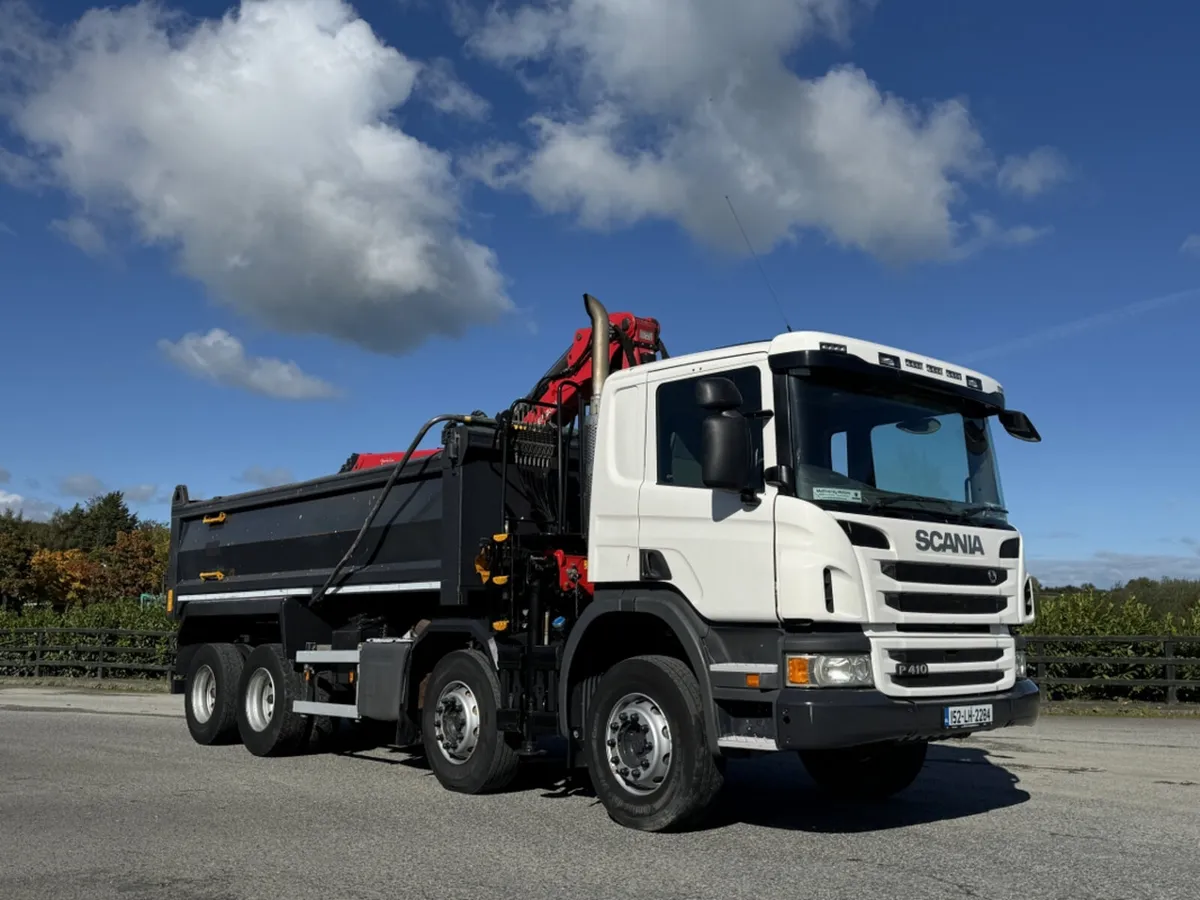 2015 Scania P410 8x4 Grab Wagon. Ref No: 2547 - Image 1