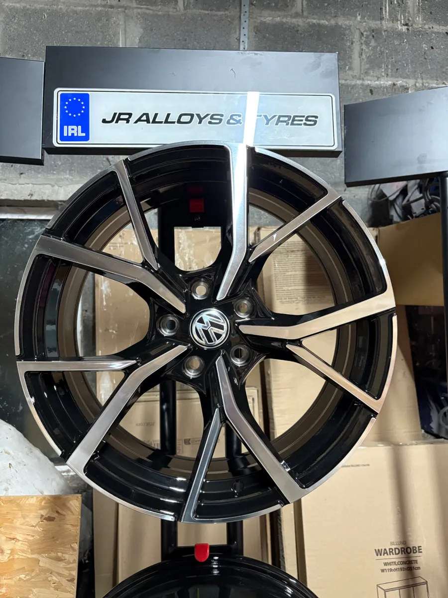 Volkswagen Estoril Style Alloys - Image 1