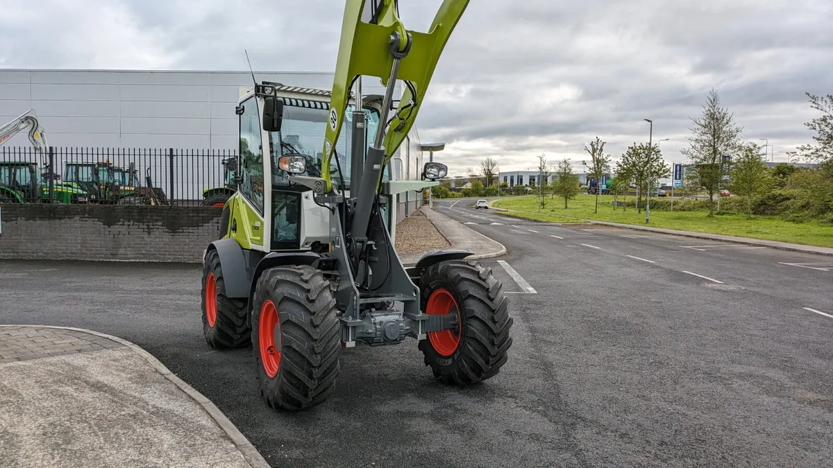 New Claas Torion 639 Loader - Image 2