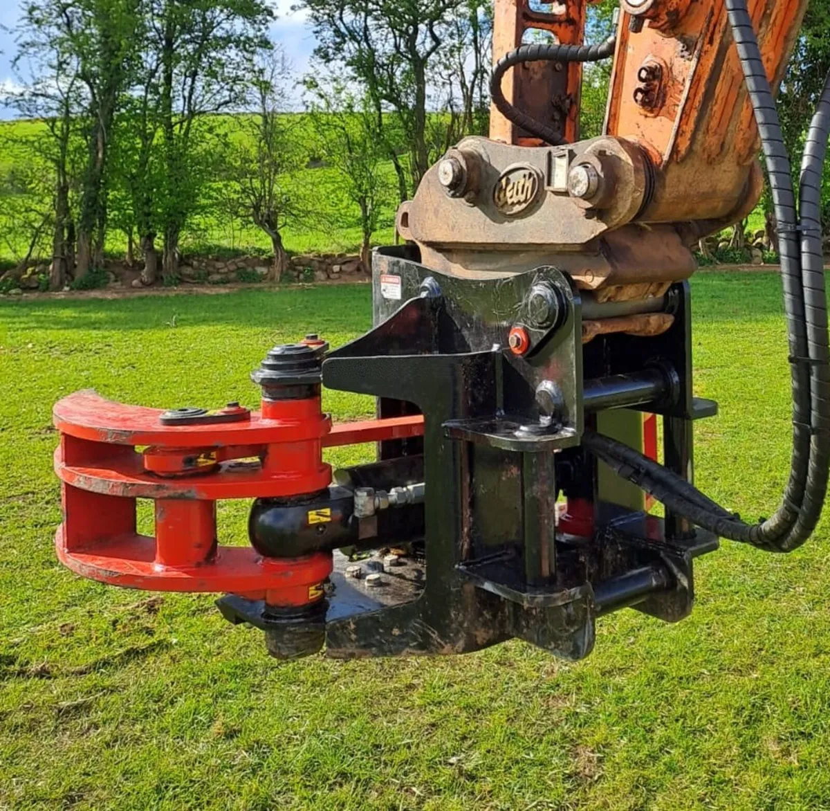 TriGrip Tree Shears - Image 1