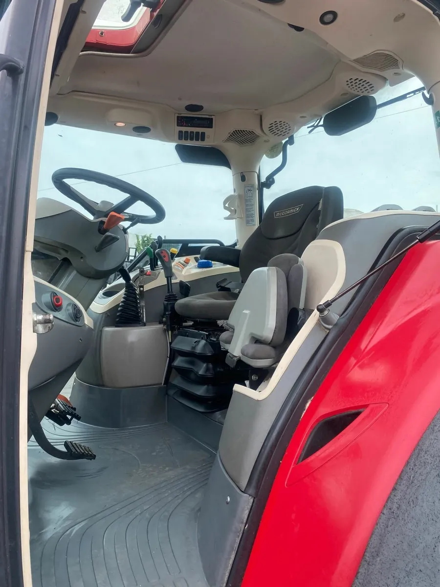 2015 McCormick X6.420 tractor - Image 2