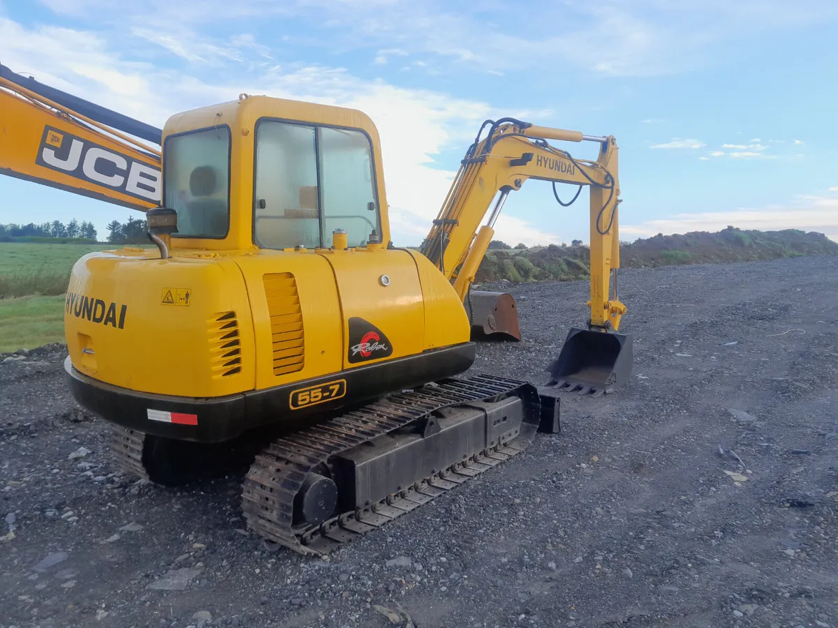 Hyundai R55-7 Used (18019) - Image 2