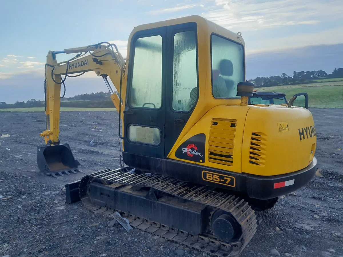 Hyundai R55-7 Used (18019) - Image 3