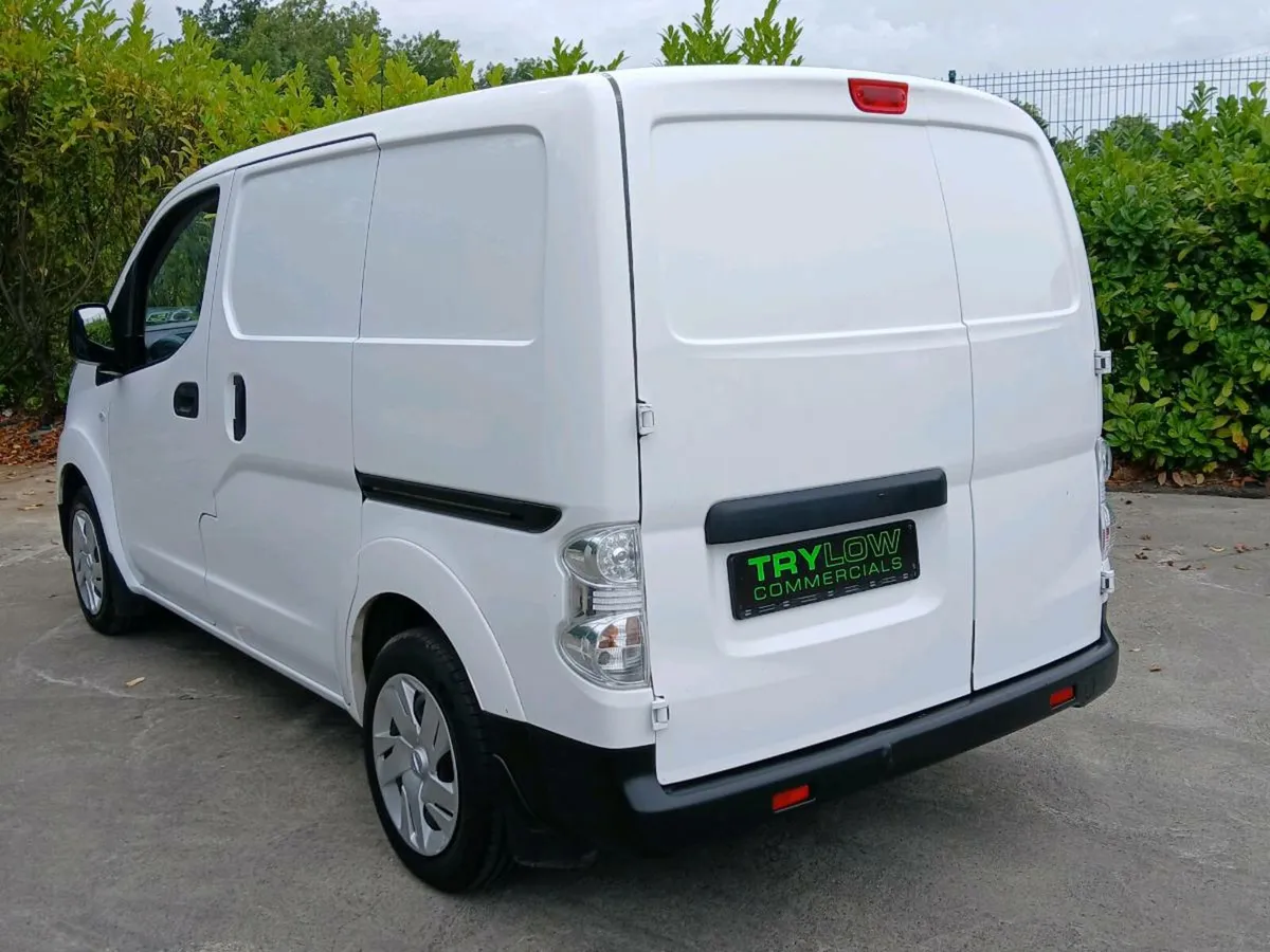 2020 & 2021 Nissan ENV 200 New Crvt 3/2027 Choice - Image 3