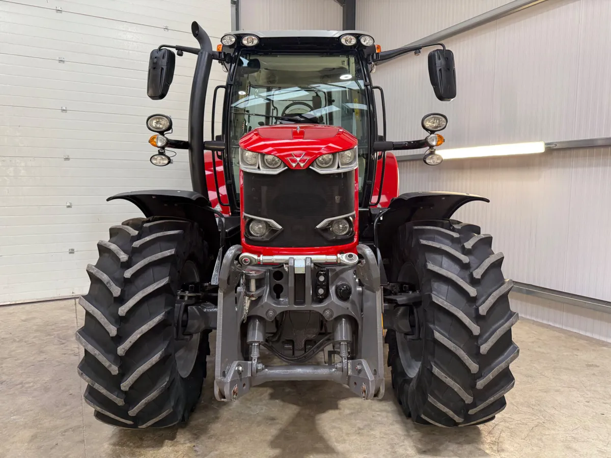 Massey Ferguson 6713S ***As New!! 900 hrs!!!*** - Image 3