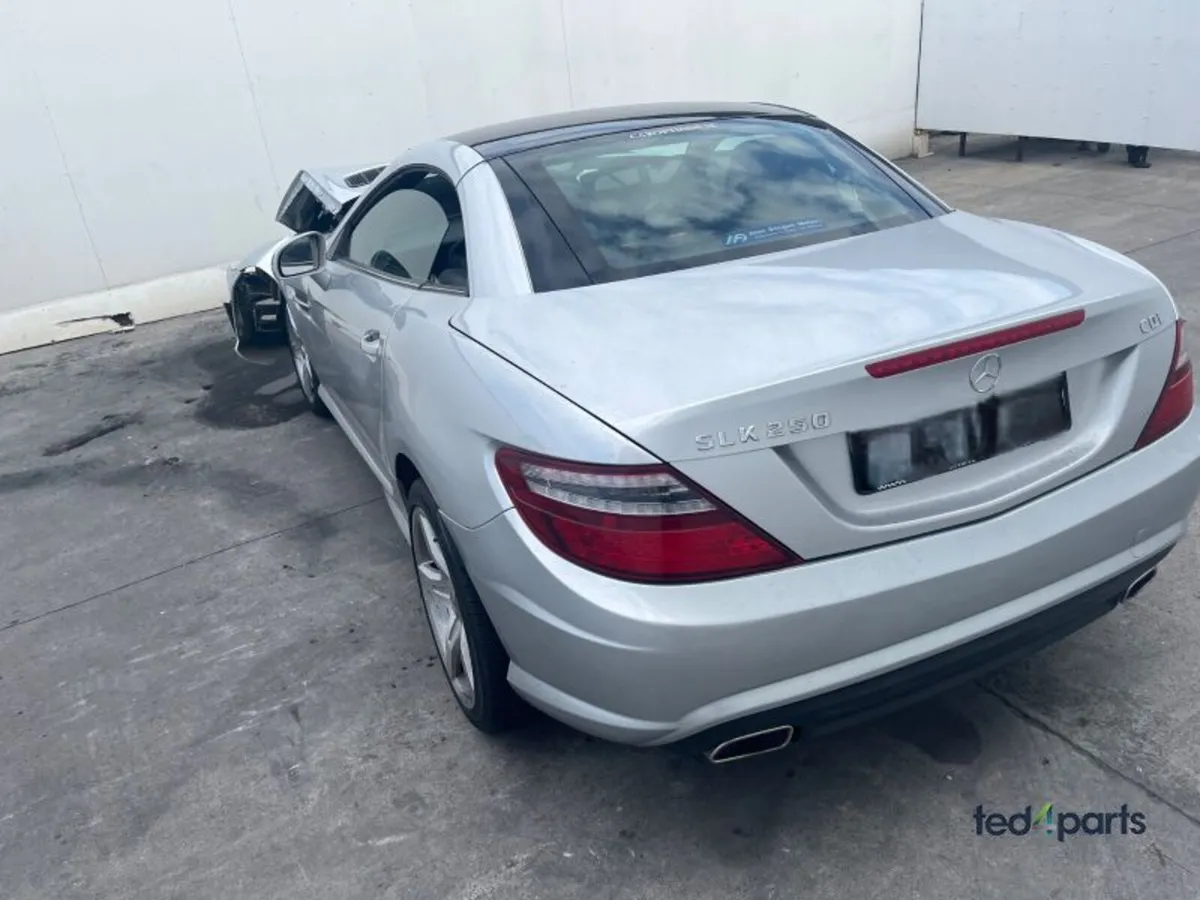 2013 Mercedes SLK-Class For Breaking - Image 4