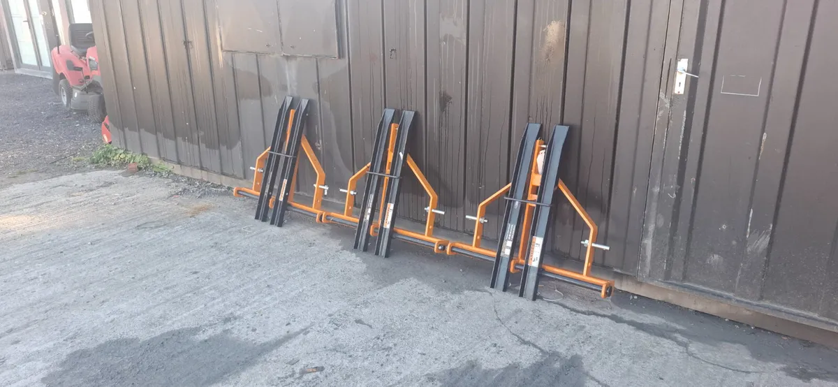 Wolverine Pallet Forks – 3 Point Link - Image 1