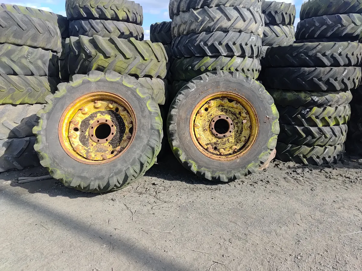 John deere - Image 2