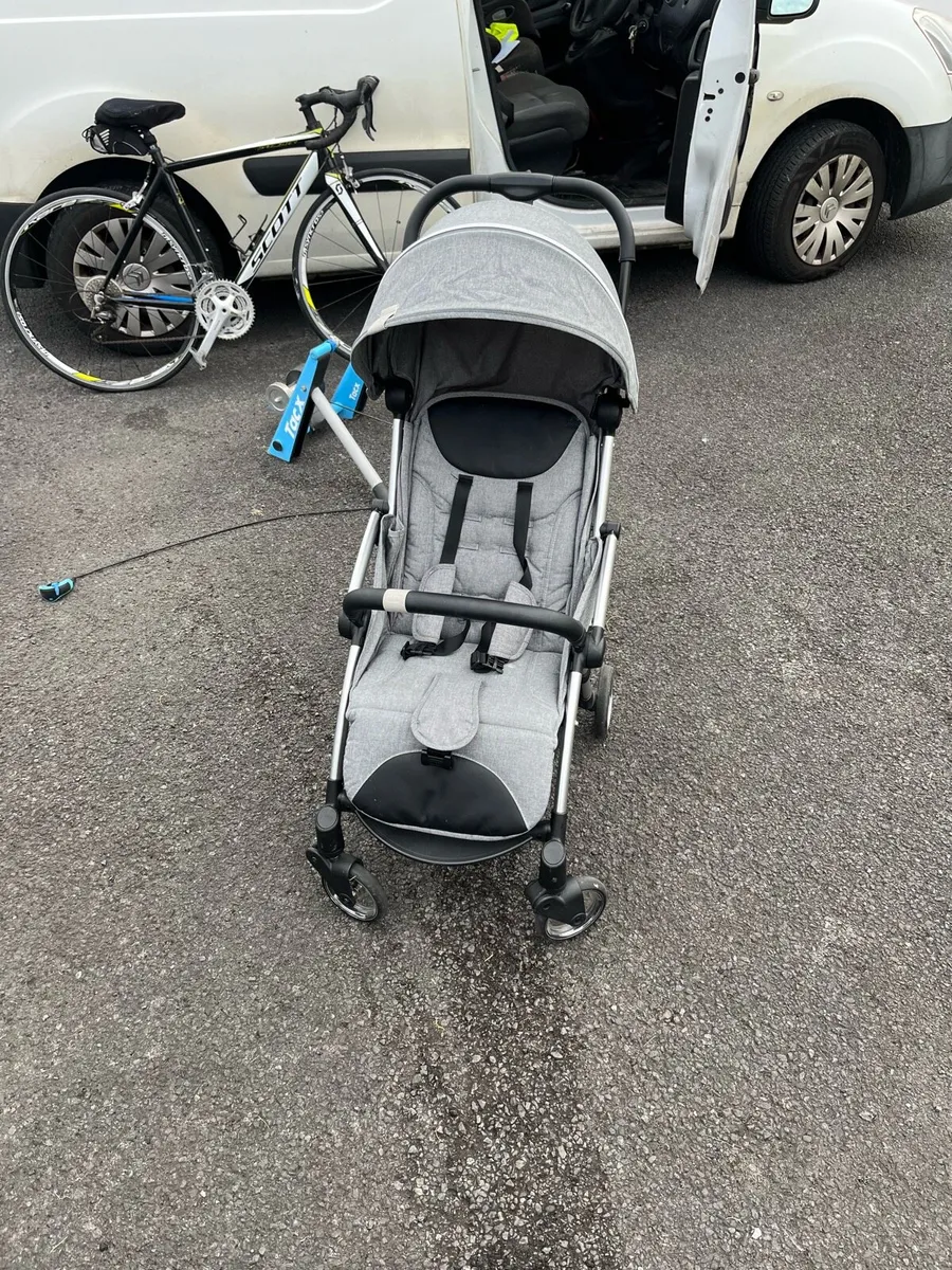 Travel buggy - Image 2