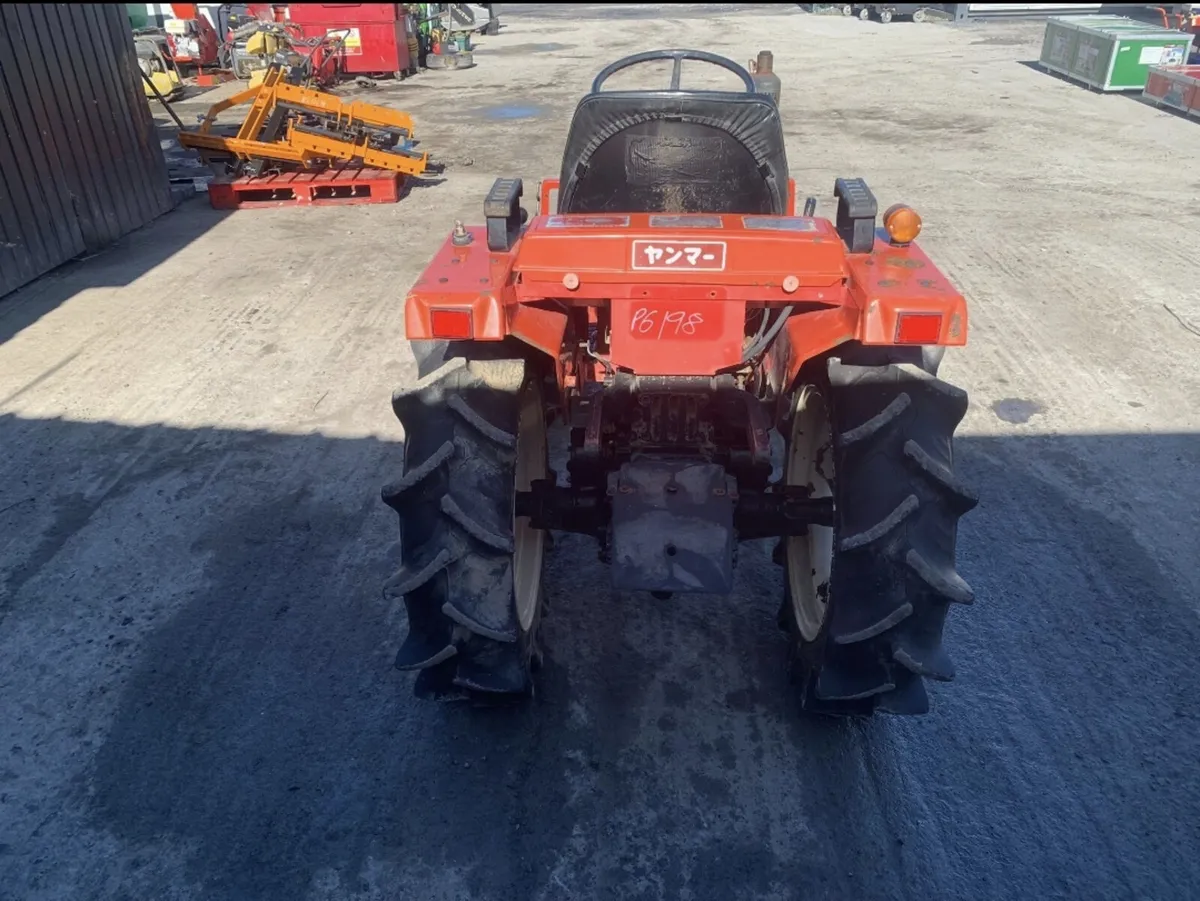 Yanmar F16D 4WD Compact Tractor - Image 4