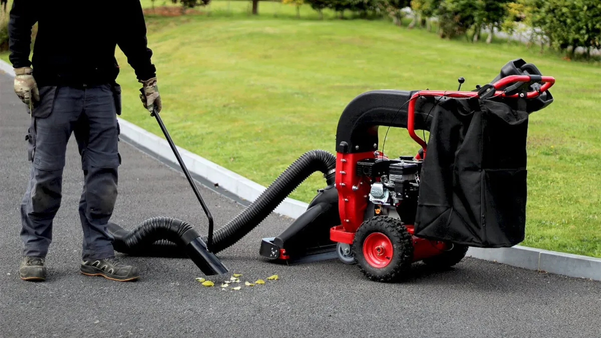 Piranha SLVP650 Wheeled Leaf Vac / Garden Shredder - Image 2