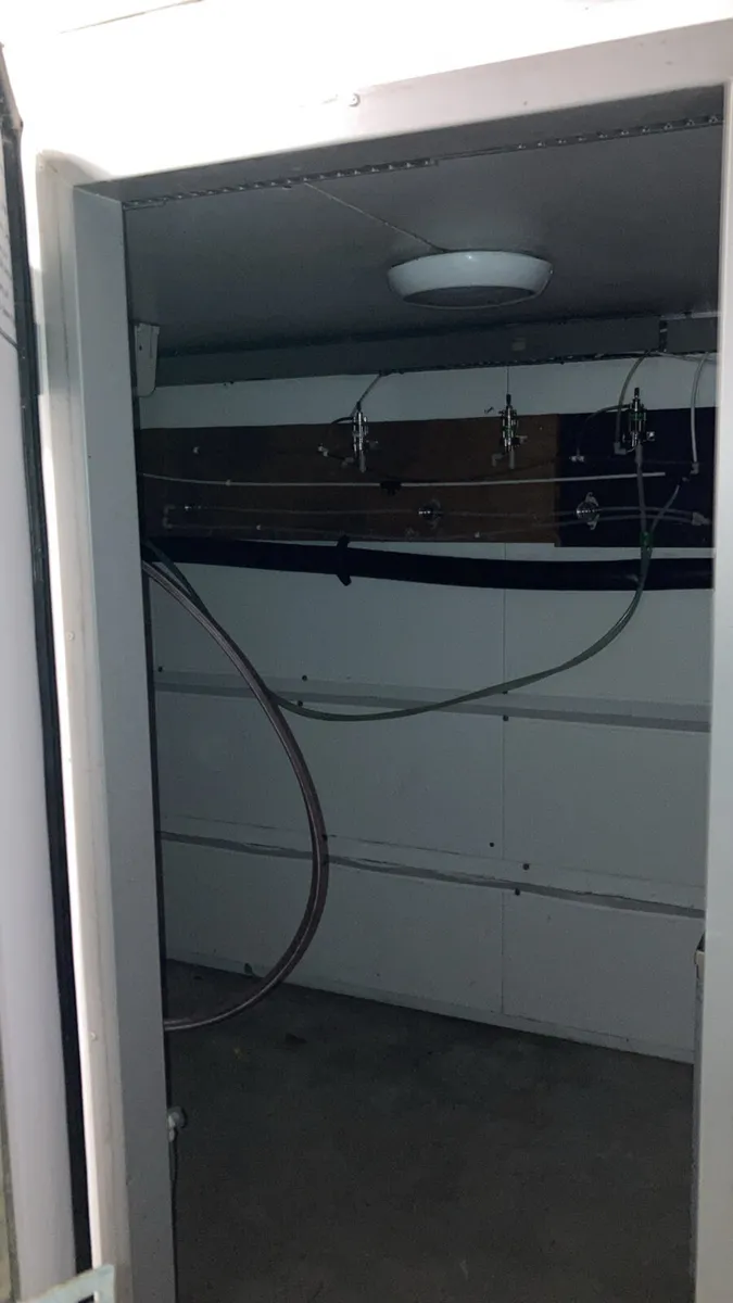 Cold Room / Chill Room - Image 4