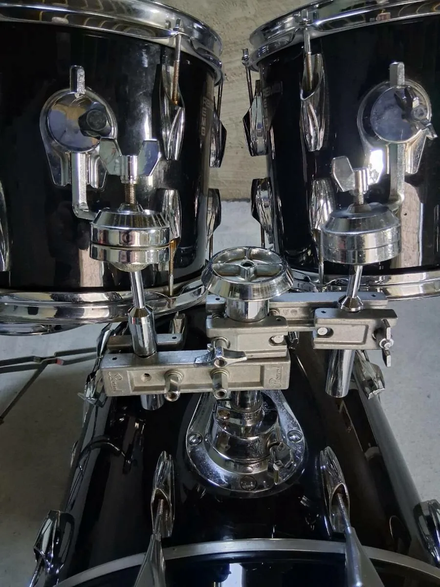 Remo 1980s drum kit - Image 3