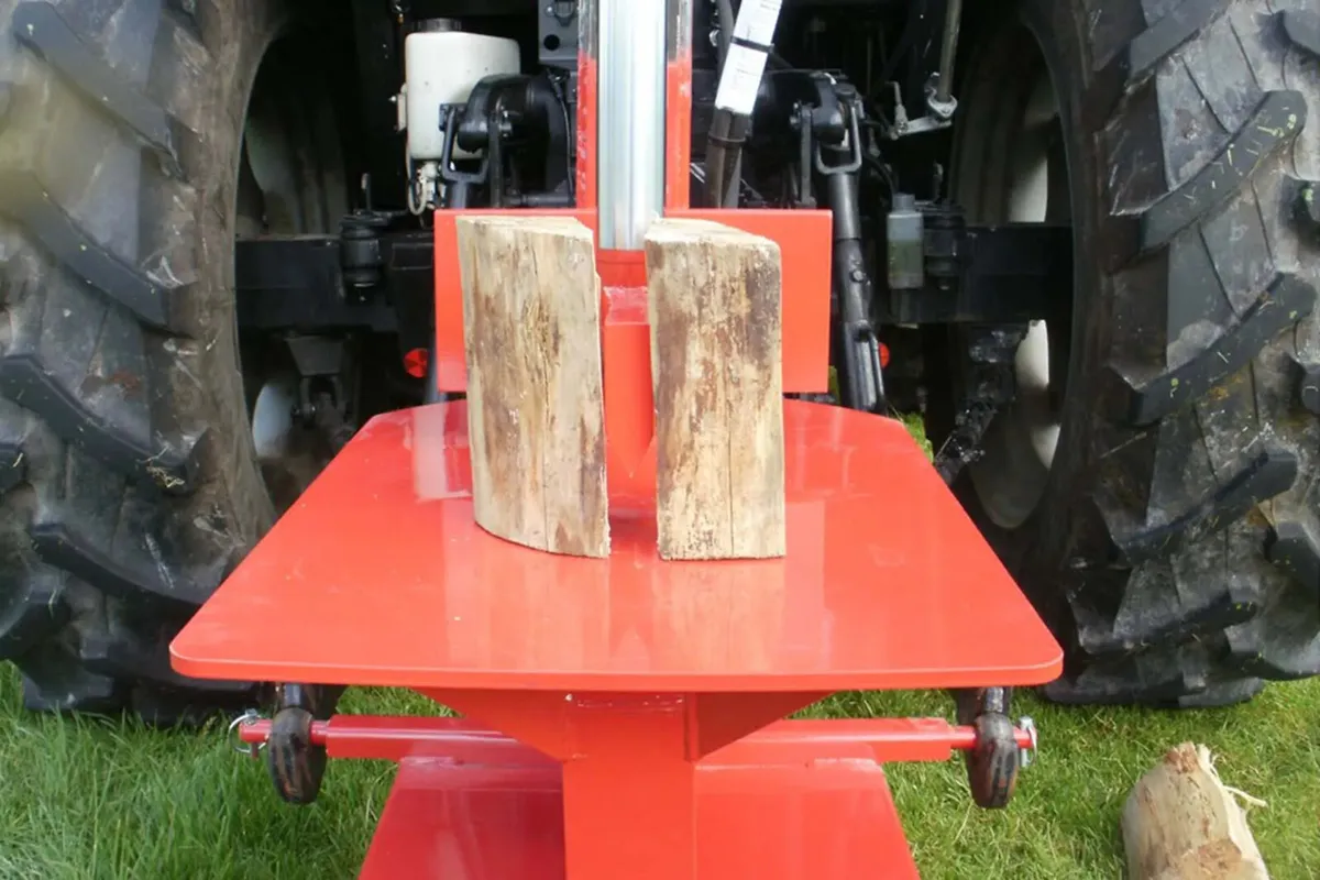 New Malone 14 tonne Log Splitter - Image 3