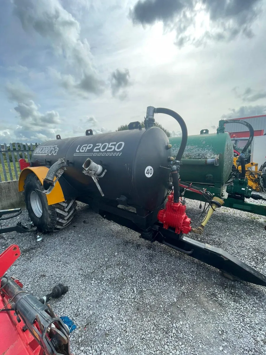 Major LGP 2050 - Image 1