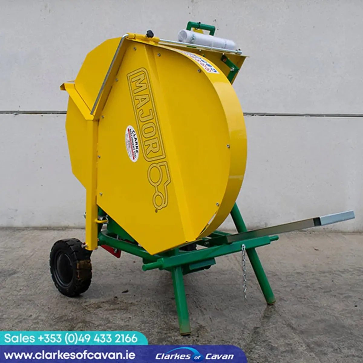 Major PTO Bench Saw - Image 1