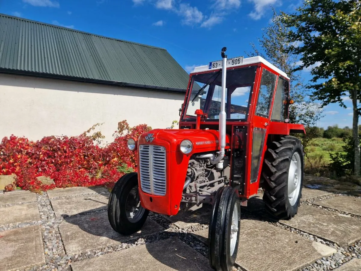 Massey Ferguson 35x - Image 1