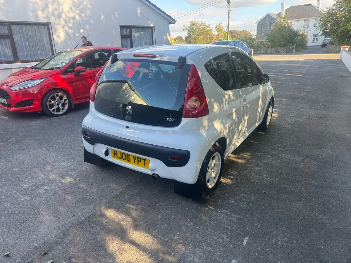J1000 Peugeot 107 - Image 3