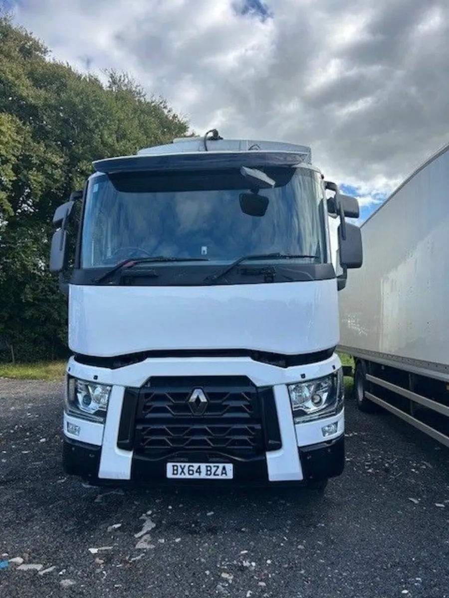 2014 Renault C430 Bulk Blower Tipper - Image 2