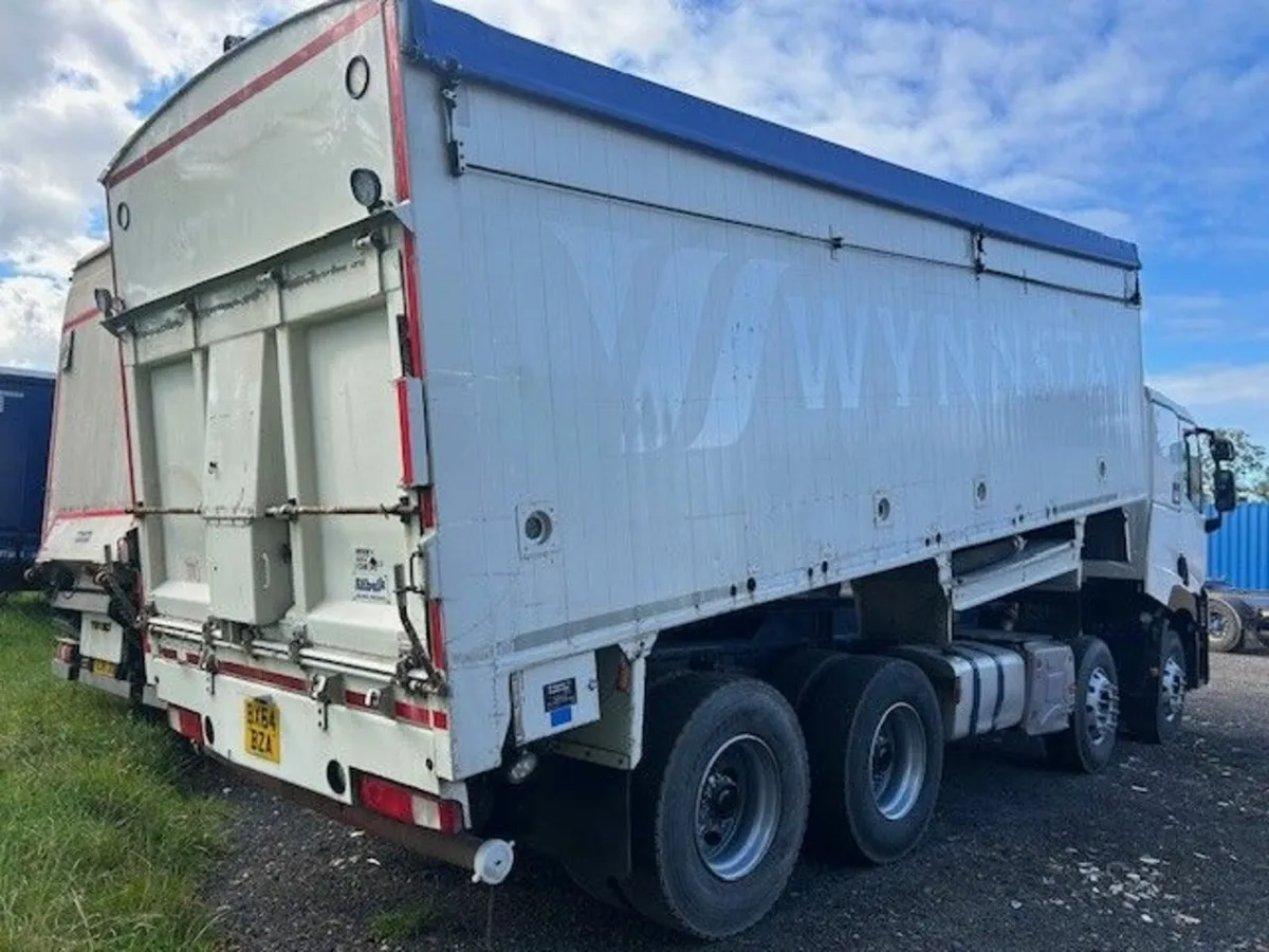 2014 Renault C430 Bulk Blower Tipper - Image 4