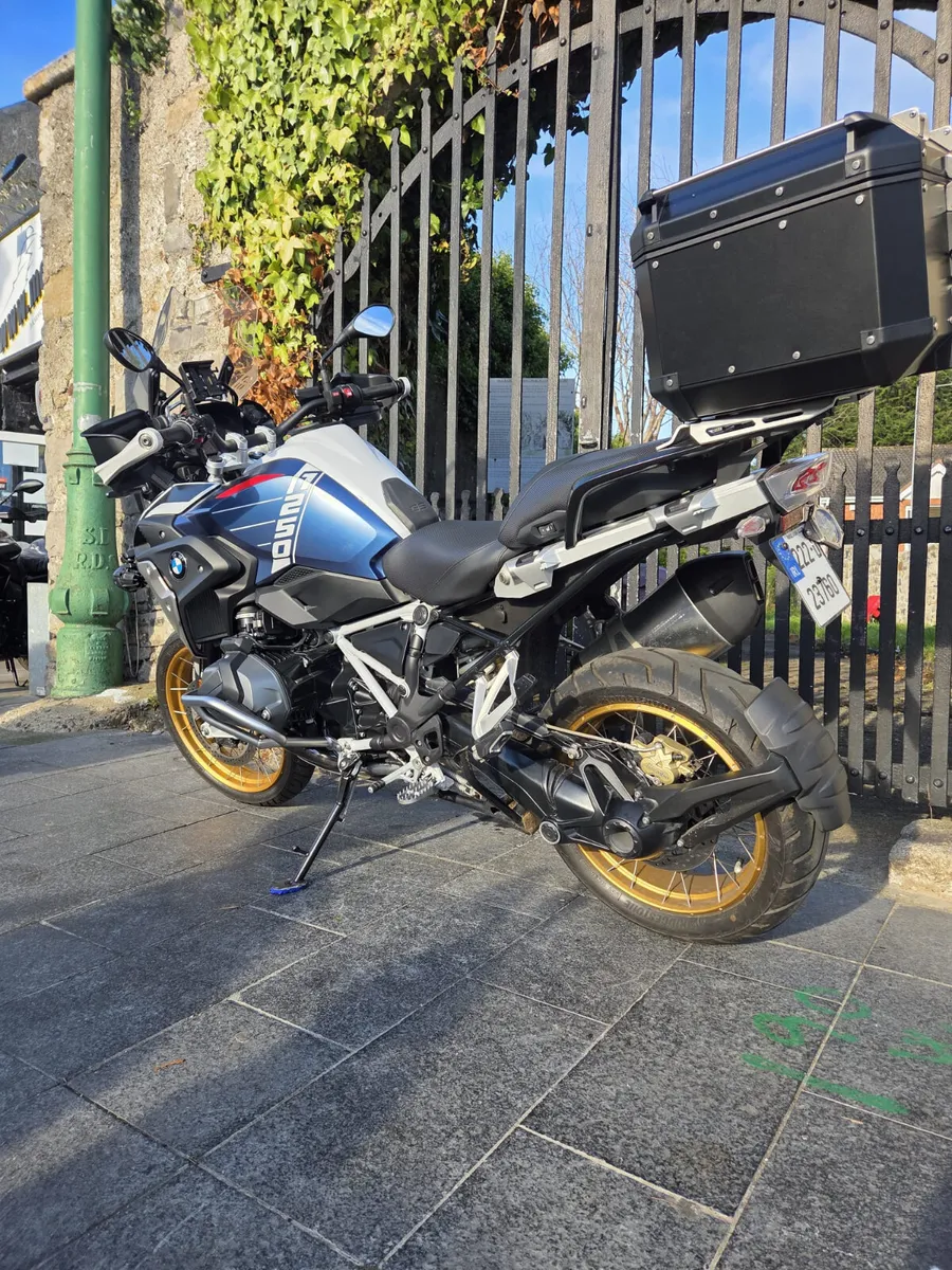 2022 BMW R1250GS TROPHY MOTO4U - Image 3